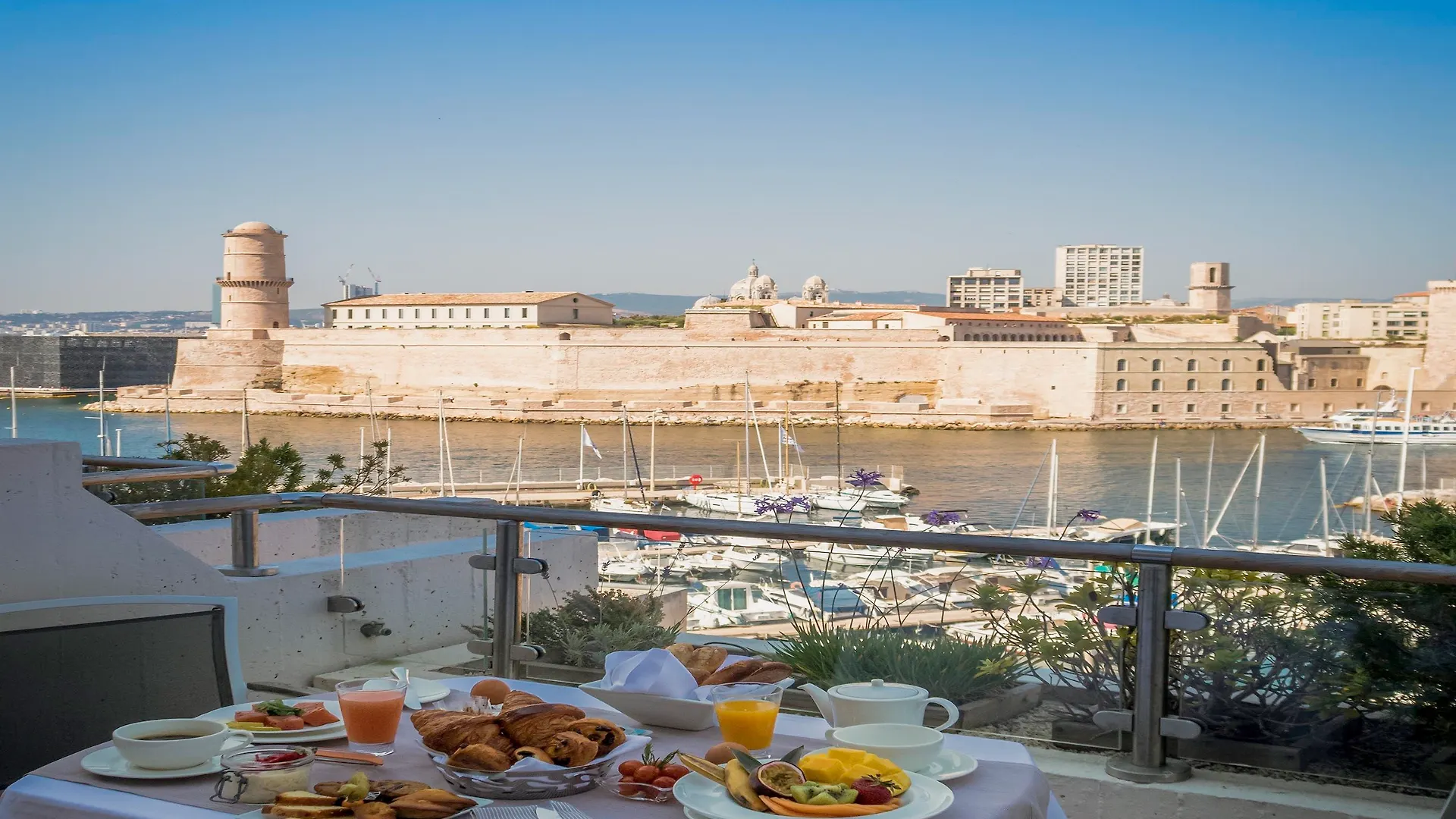 מלון Sofitel Marseille Vieux-Port