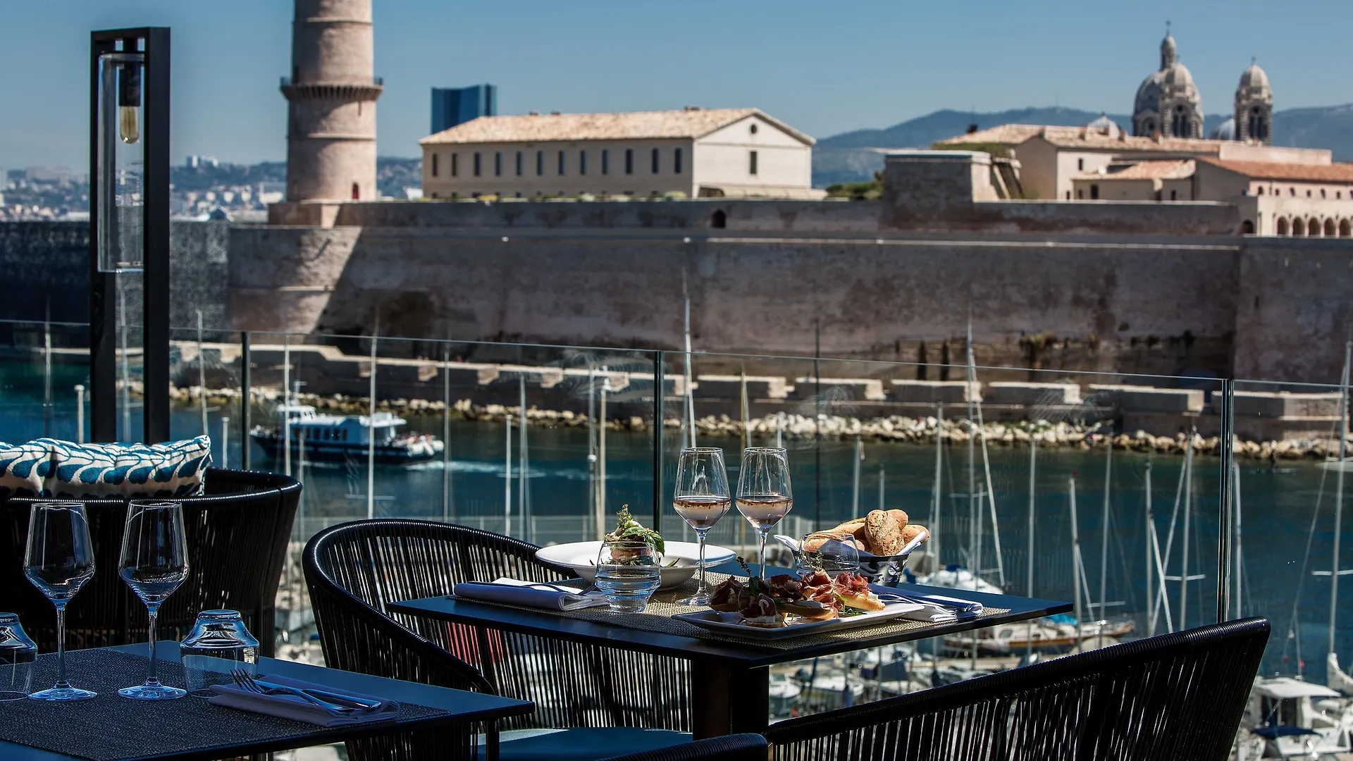 Sofitel Marseille Vieux-Port Hotel 5*,