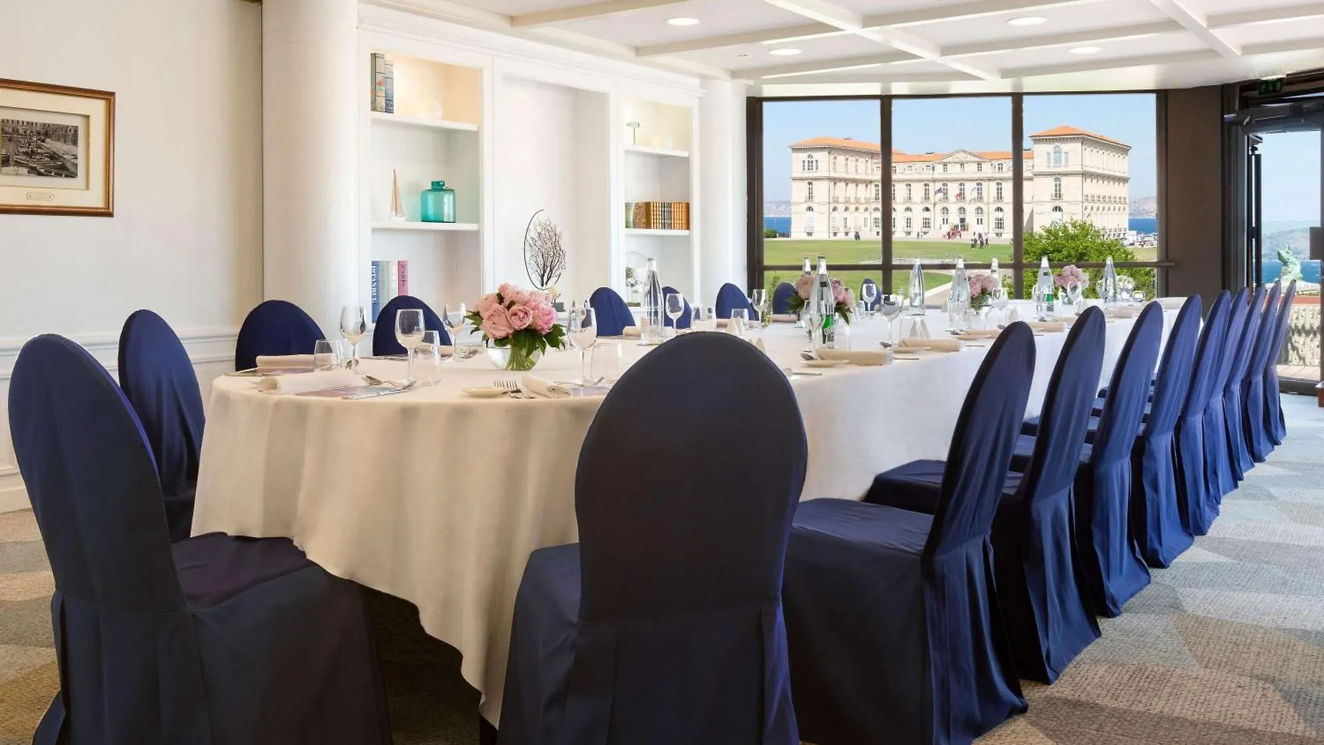 מלון Sofitel Marseille Vieux-Port